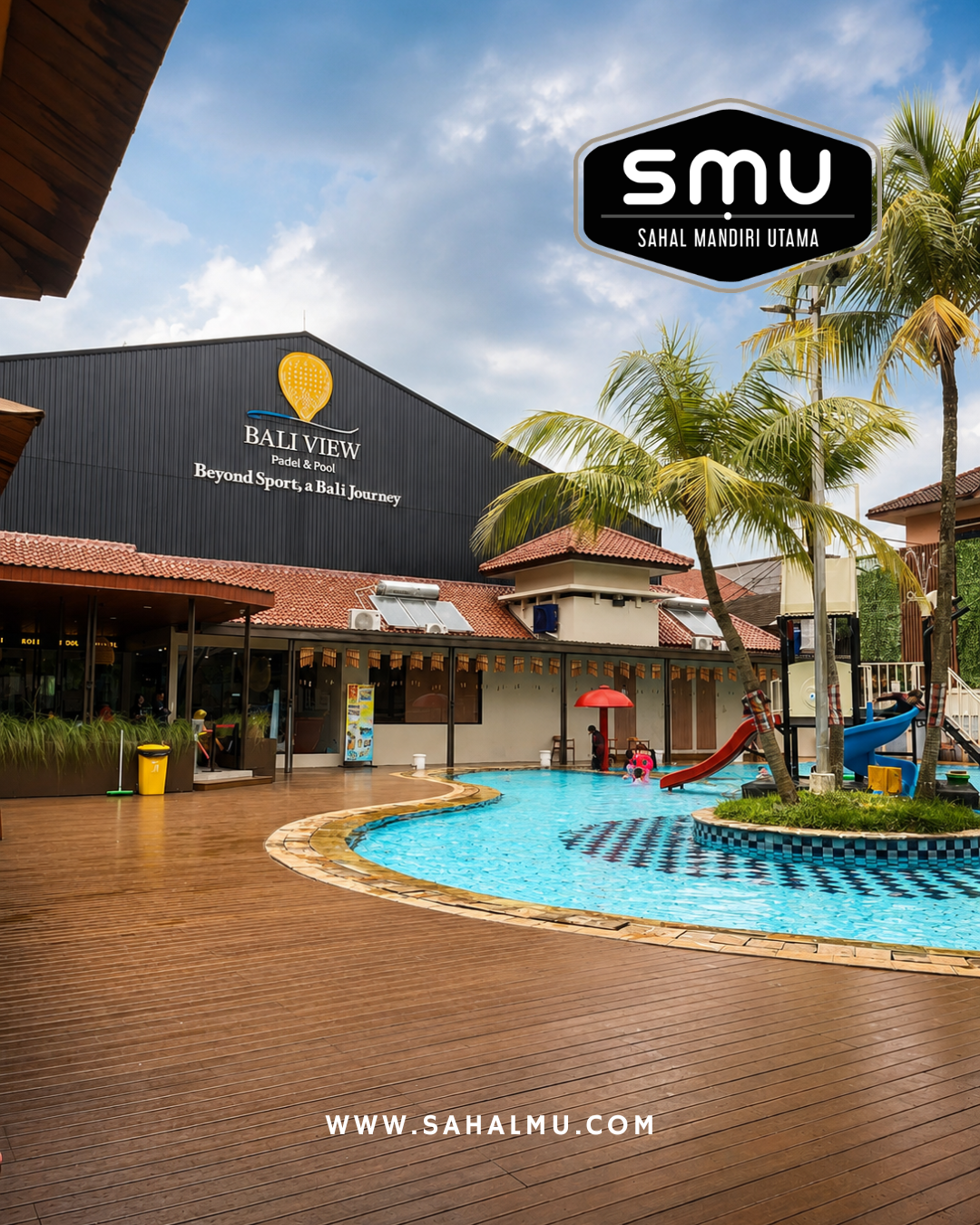 Conwood Decking untuk Area Kolam Renang Bali View Padel & Pool